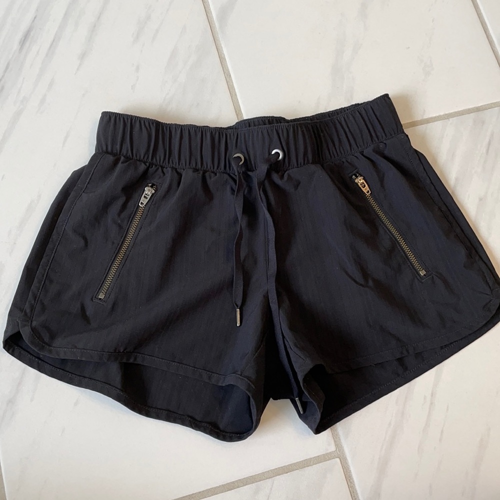 Black Xs athleta shorts